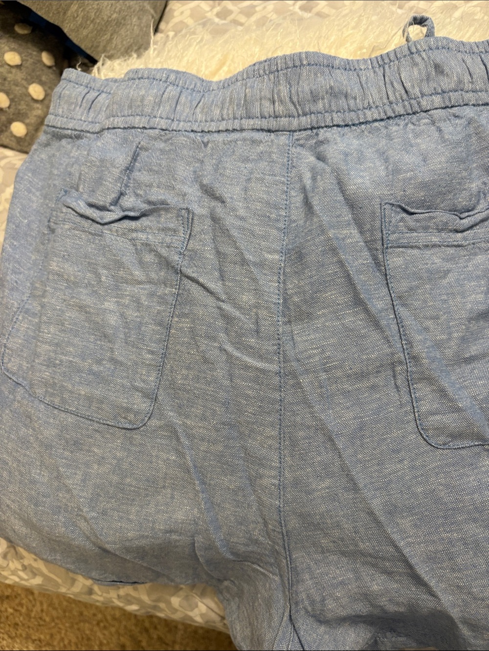 GAP chambray shorts. - Picture 5 of 9